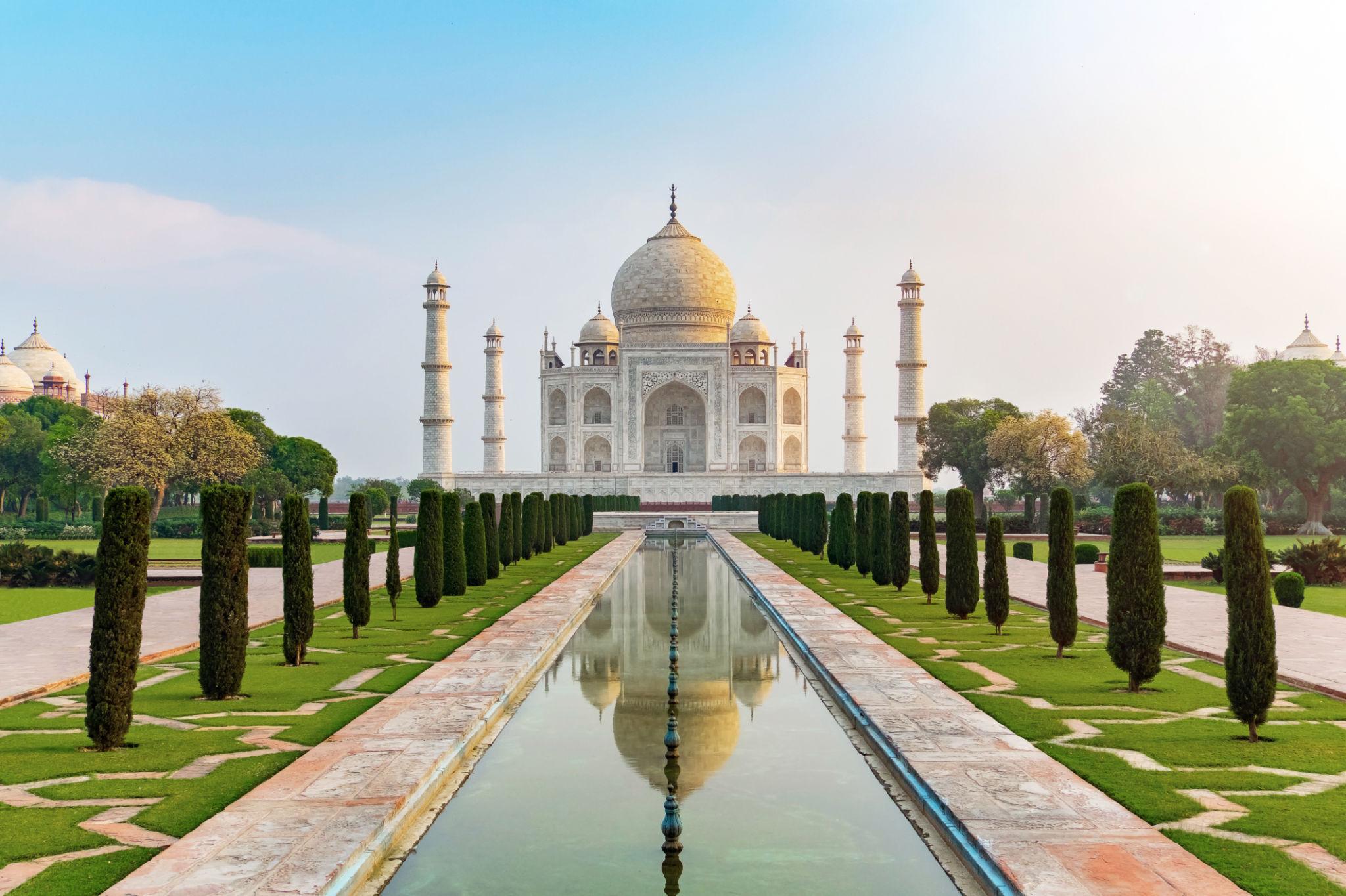Did You Know? The Taj Mahal Is One of the Greatest Symbols of Love in the World